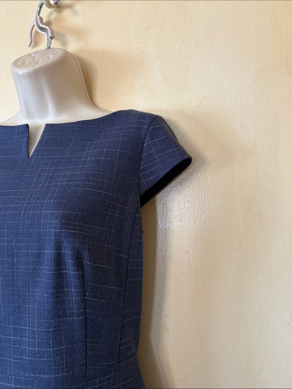 Ann Taylor Steel Blue Subtle Plaid Midi Sheath Dress size 8P NWOT - Picture 5 of 14